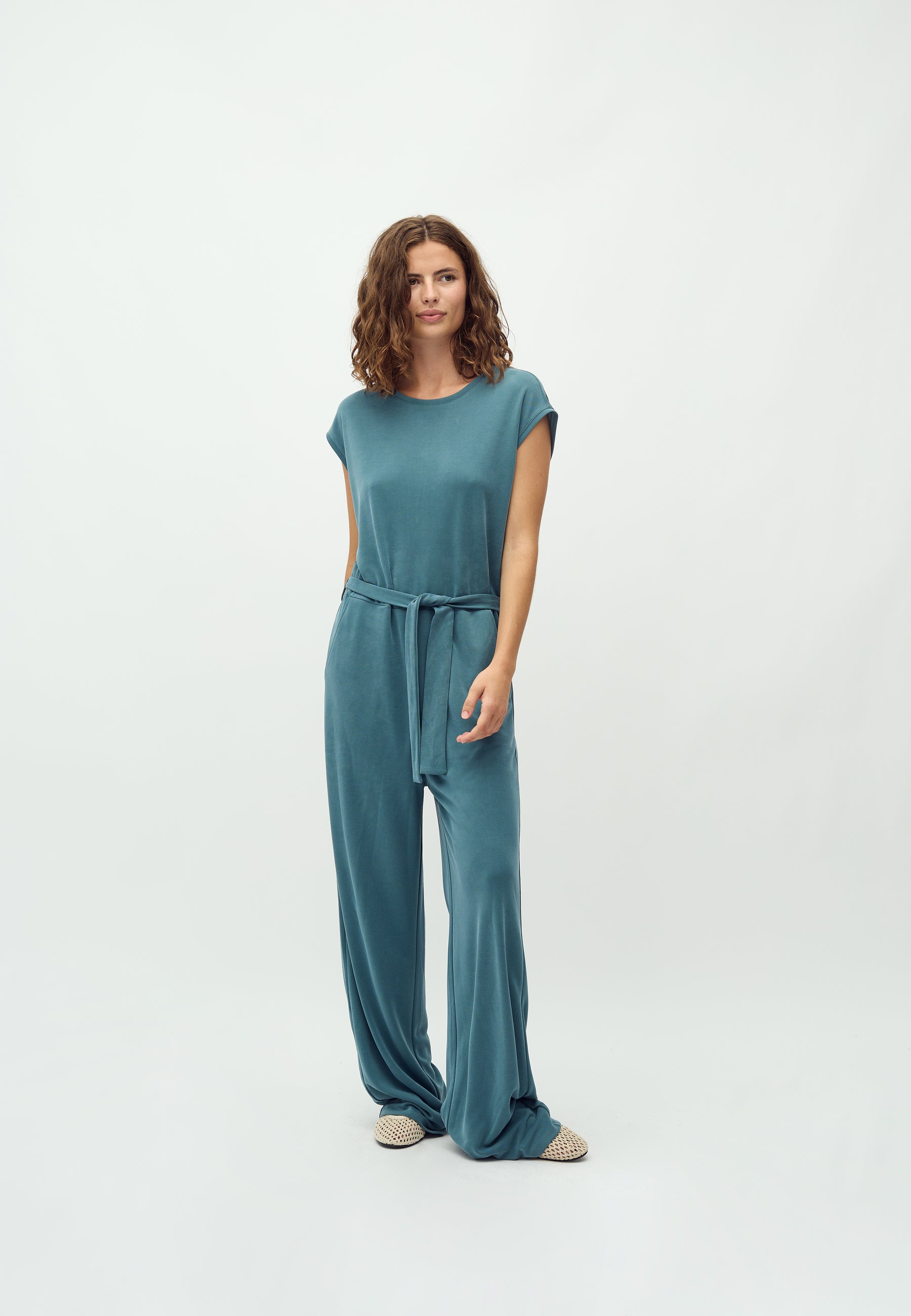 Loosey-M_Mediterra_Image_2