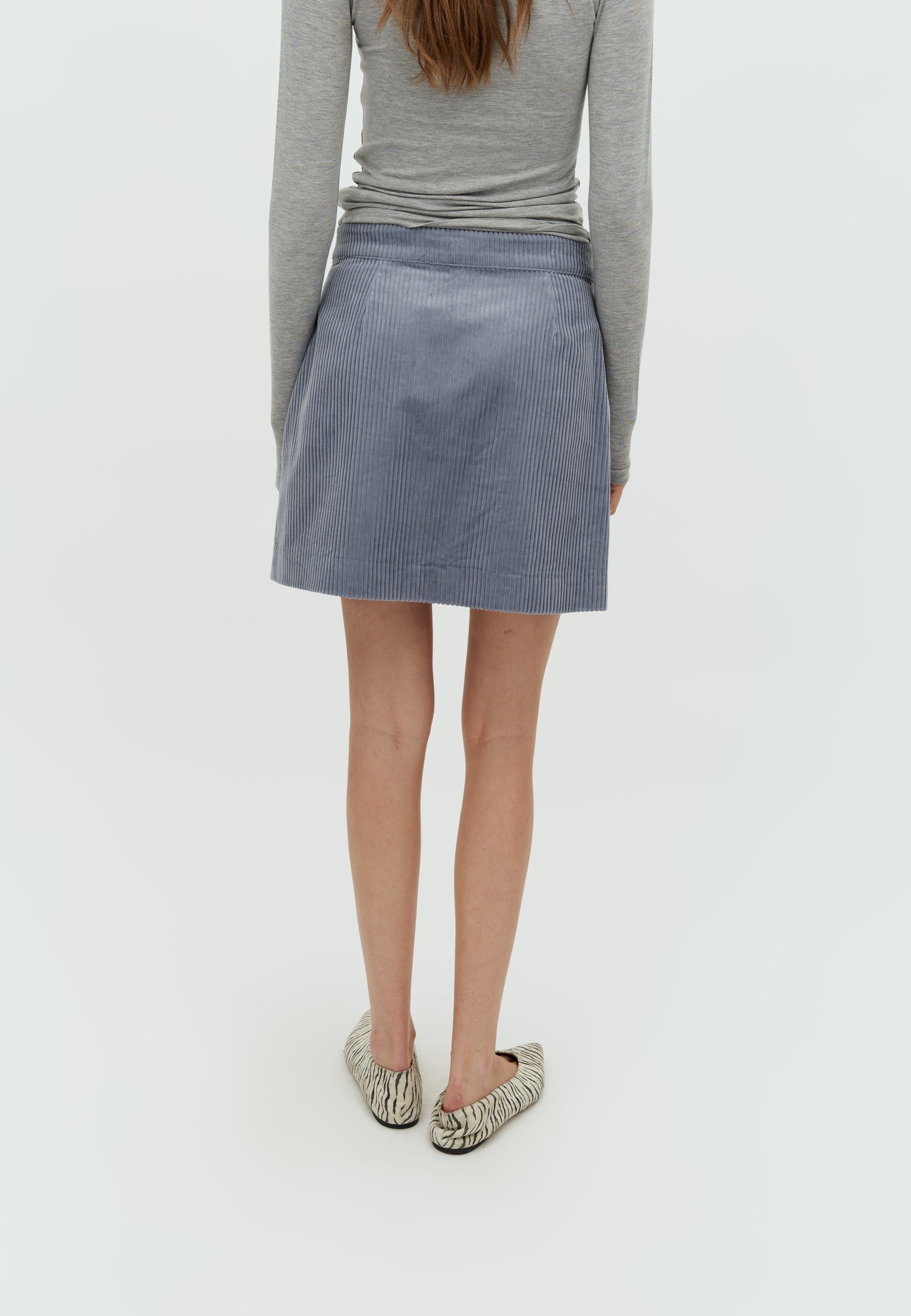 Marlie-M_Tradewinds Grey_Model_3