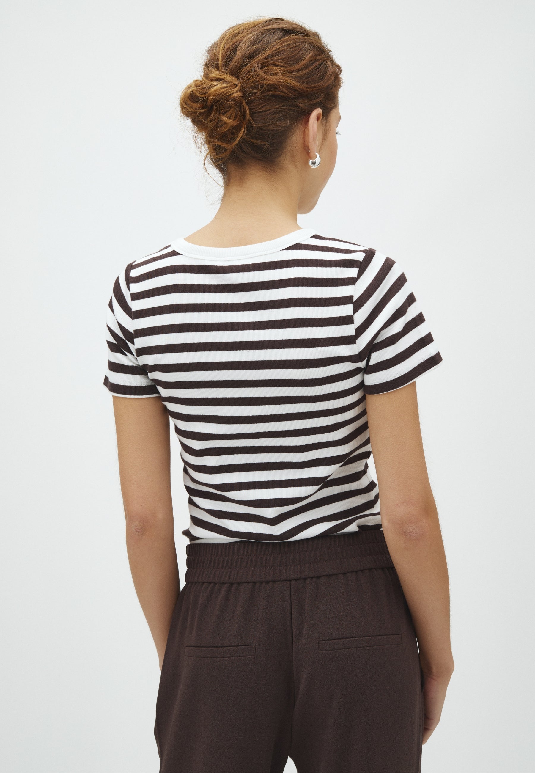 Otis-M_Java Stripe_Model_2